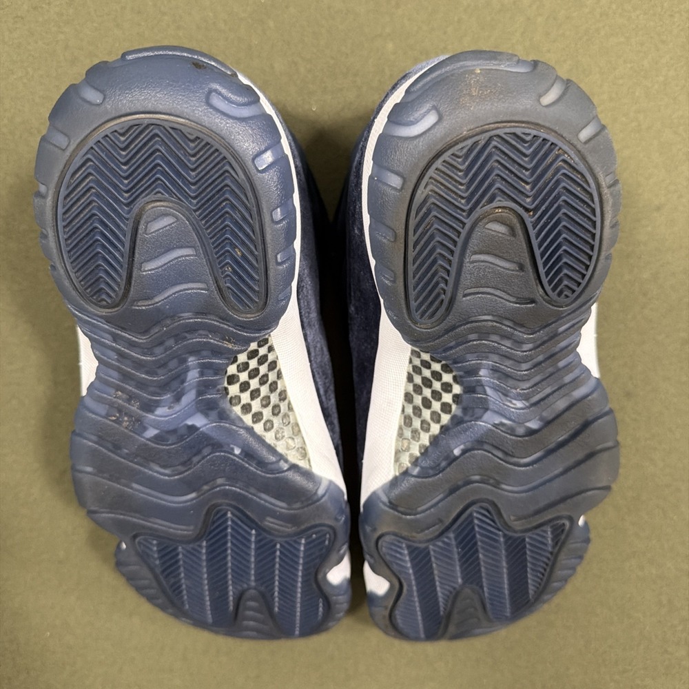 Nike Air Jordan 11 Retro Midnight Navy Velvet GS Size 8.5 US / 40 EU Sneakers - Picture 10 of 10